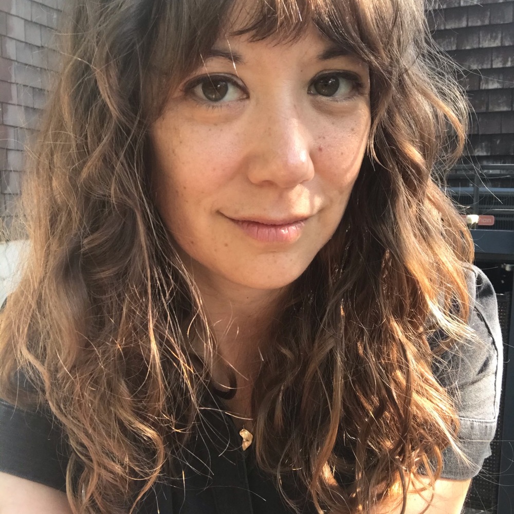 Meet your Posher, Jennifer